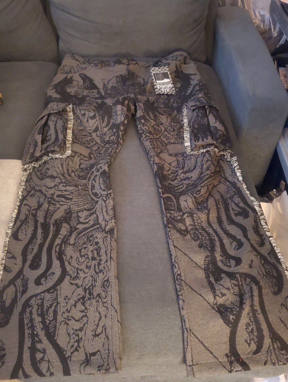 Rebel Vengeance UNISEX Black & Gray Patterned Stacked Wide-Leg Cargo Jeans - Picture 1 of 7